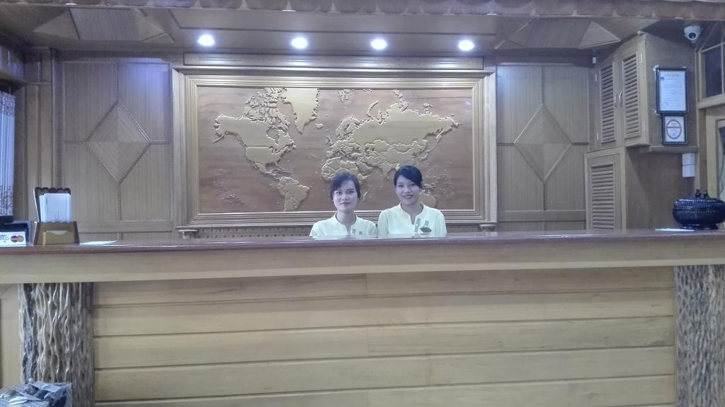 Hotel Dingar マンダレー エクステリア 写真