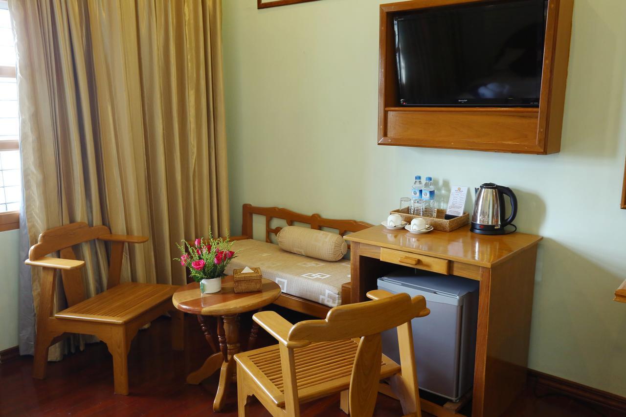 Hotel Dingar マンダレー エクステリア 写真