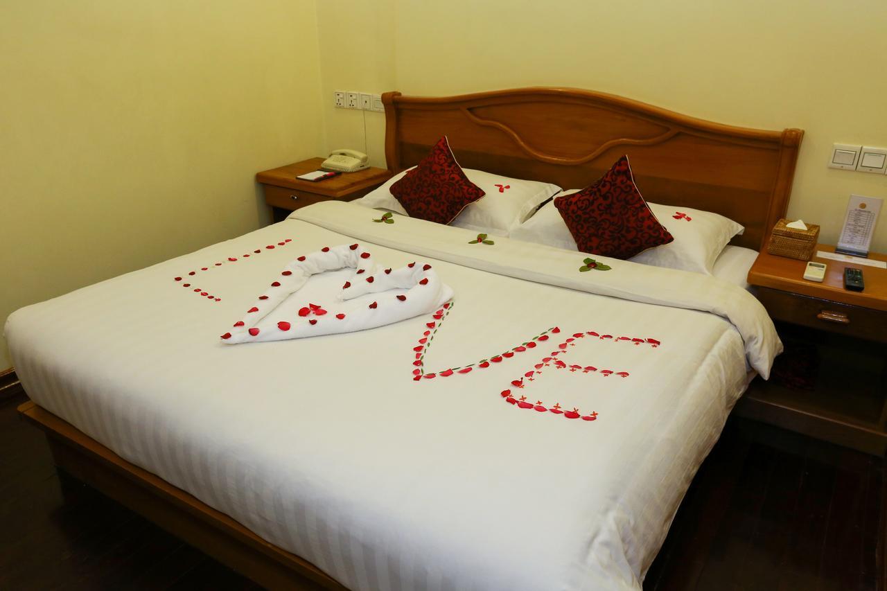 Hotel Dingar マンダレー エクステリア 写真